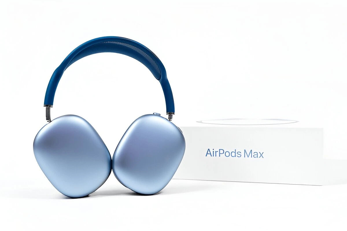 AerPods Max ear blue